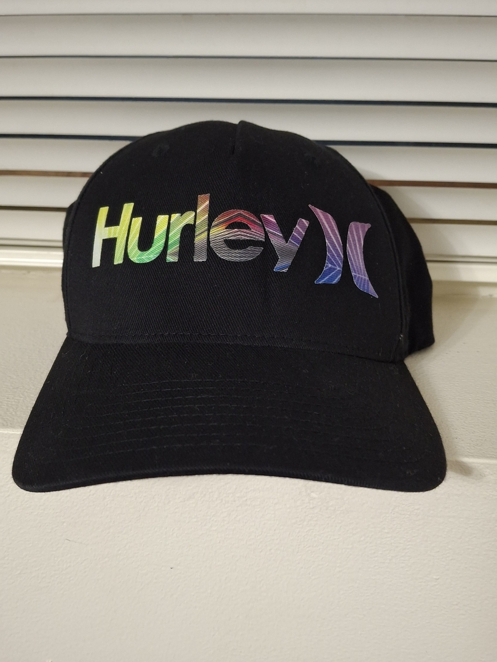 Hurley Black Cap with Rainbow Logo